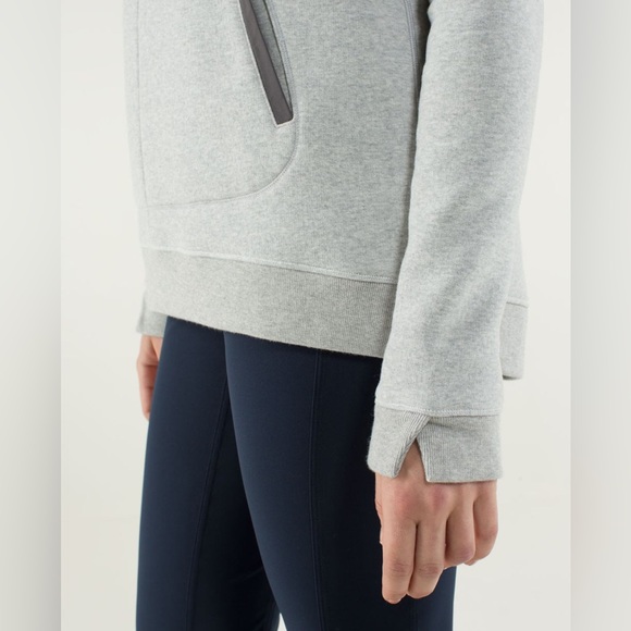 Lululemon Avenue Pullover in Heathered Light Grey / Soot Light - Picture 10 of 16